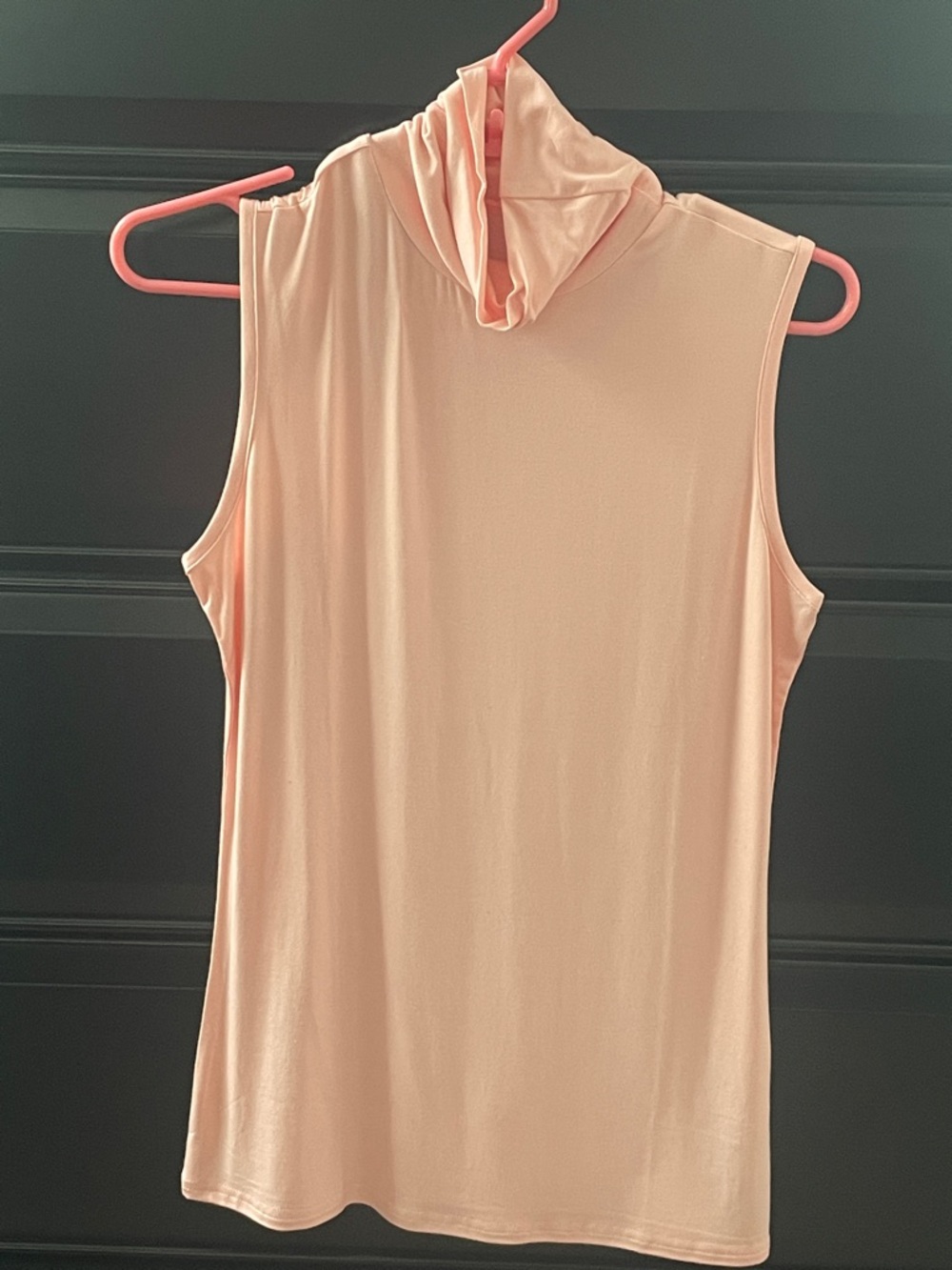 Sleeveless Mock Neck Top - Soft pink